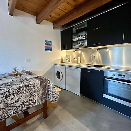 Maison 5 Couchages Avec Terrasse, Climatisation, Proche Et Commerces A Saint-cyprien - Fr-1-225d-213 Holiday home *